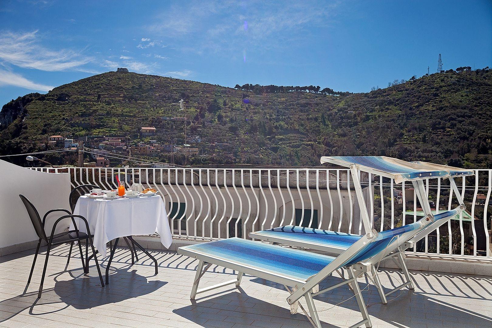 מסה לוברנסה Hotel Caruso מראה חיצוני תמונה
