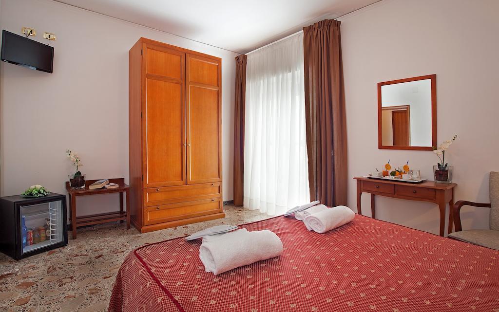 מסה לוברנסה Hotel Caruso מראה חיצוני תמונה